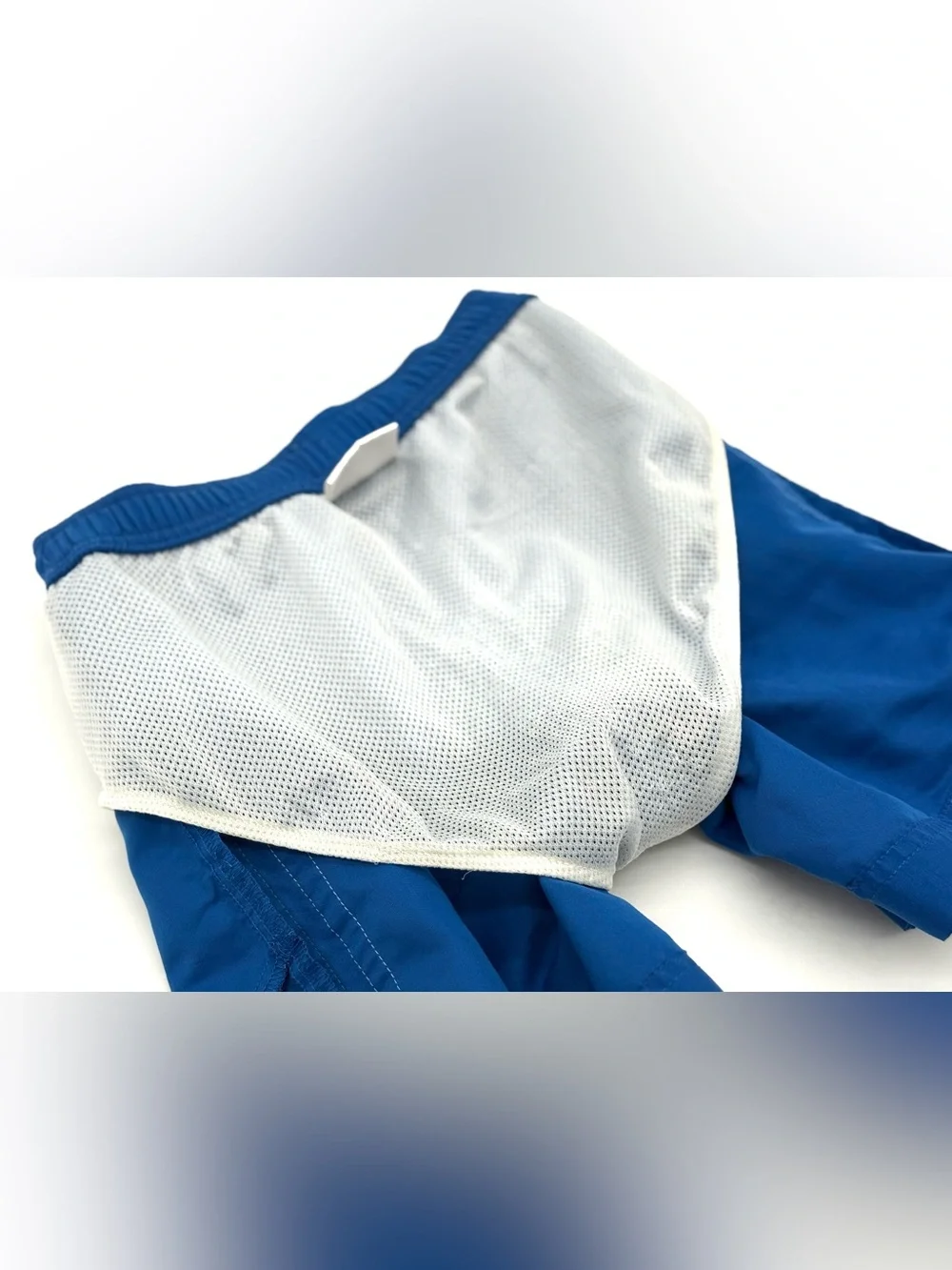 EUC Hanna Andersson Little Boys Rainbow Stripes Swim Trunks / Shorts in Blue 6-7